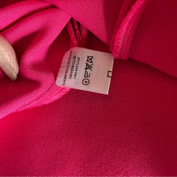 Hot Pink! Stretch Body-Con Skirt, Knee-Length - Picture 3 of 7